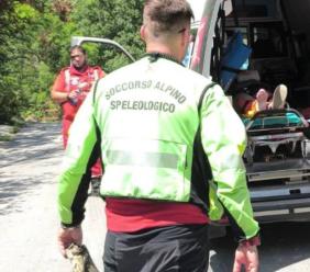 Pioraco, infortunio lungo il sentiero dei Vurgacci: soccorsa donna di 68 anni Pioraco, infortunio lungo il sentiero dei Vurgacci: soccorsa donna di 68 anni