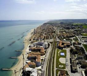 Turismo, Marche in crescita: a luglio presenze su dell’8,2% Turismo, Marche in crescita: a luglio presenze su dell’8,2%