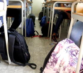 Scuola, Valditara prepara nuovo decreto: italiano per i genitori stranieri e tetto del 30% nelle classi