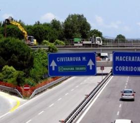 Superstrada, chiude lo svincolo di Corridonia: al via un mese di lavori in due fasi Superstrada, chiude lo svincolo di Corridonia: al via un mese di lavori in due fasi