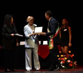 Tolentino, il Premio "Ponte del diavolo" va a Multiradio per i suoi 50 anni di storia