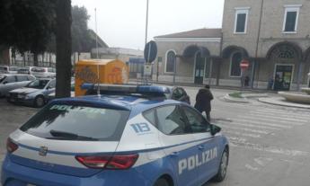 Macerata, si finge rumeno (ma è moldavo) per ottenere diritti Ue: arrestato e avviata l'espulsione