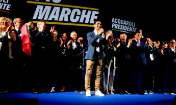 “Più Marche”: oltre 5.000 persone al fianco di Acquaroli per l’avvio della corsa alle regionali (FOTO e VIDEO)