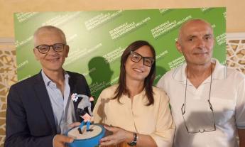 Tolentino, al via la 33ª Biennale dell’Umorismo: comicità involontaria e arte da tutto il mondo