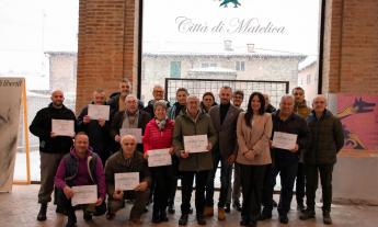 Matelica, consegnati i diplomi ai partecipanti ai corsi di potatura della vite e dell’ulivo