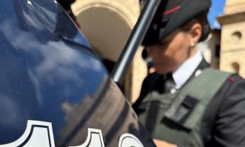 Ruba generi alimentari al supermercato: denunciata una 44enne a Macerata