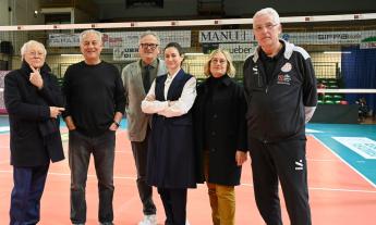 Julio Velasco in visita alla CBF Balducci HR: “Macerata può diventare città di riferimento per il volley"