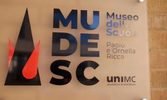 Quaderni, dialetto e merende di una volta: rivive la magia delle scuole di campagna a Macerata