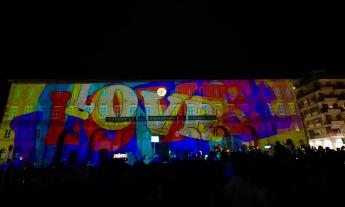 Civitanova in Love, la città si illumina con il grande spettacolo di videomapping