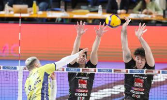 Lube Civitanova-Modena 2-3: ko al tie break, Davyskiba mvp, playoff Superlega più lontani