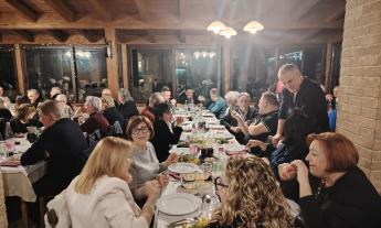 Ruggeri: il cuore di un'azienda che batte ancora dopo 30 anni. L'abbraccio tra ex dipendenti e titolari