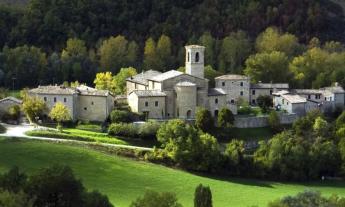 Valfornace, approvato il progetto per la ricostruzione del cineteatro: sarà una sala polivalente