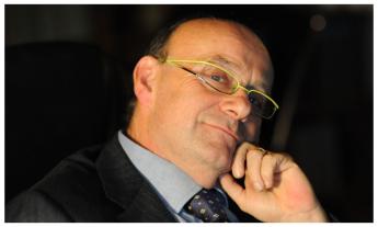 Cinquant'anni di carta e tv: il giornalista Carlo Cambi premiato ad Ancona