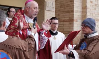 Macerata, Domenica delle Palme: il vescovo “Gesù re umile conquista i cuori e invita alla fede autentica”