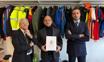 Il commissario Castelli in visita alla Cbf Balducci: "Un modello di rinascita per l'entroterra"