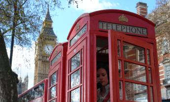 Inglese nelle Marche: si capisce, ma non si parla. Perché i viaggi studio in Inghilterra stanno cambiando approccio