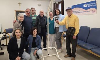 Treia, l'incasso del teatro diventa un aiuto: donate attrezzature alla casa di riposo