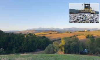 Caso discarica, il Comitato Cantagallo/Pollenza: "Pagina buia, offesa l'intelligenza dei cittadini"