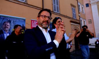 Macerata, Tittarelli sceglie piazza Vittorio Veneto per chiudere la campagna elettorale