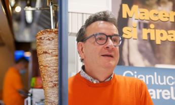 Centri storici e "bando" a kebab e sushi, Cherubini scrive ad Acquaroli: "Scelta arretrata e discriminatoria"
