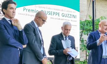 Recanati, consegnato il X Premio “Giuseppe Guzzini” all’imprenditore Giovanni Ciccolini