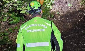 Arrampicatrice cade dalla parete a Pioraco: soccorsa dal Soccorso Alpino