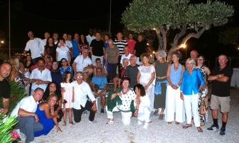 Civitanova, Luigi Settembretti festeggia i 70 anni: oltre cento amici e una reunion speciale