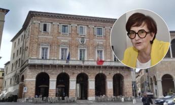 Macerata, assistenza scolastica ai disabili. Contigiani attacca il Comune: "Fa il gioco delle tre carte"