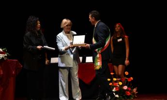 Tolentino, il Premio "Ponte del diavolo" va a Multiradio per i suoi 50 anni di storia