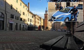 Macerata, slot machine fuori dagli orari consentiti: sospesa per 7 giorni la licenza di un bar