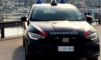 Civitanova, scoppia lite in centro: denunciato un 54enne trovato con un coltello da 10 centimetri
