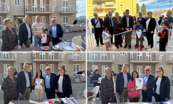 Treia, inaugurati e consegnati otto nuovi alloggi per le famiglie in difficoltà