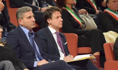 Il Commissario Sisma Farabollini e il presidente Conte