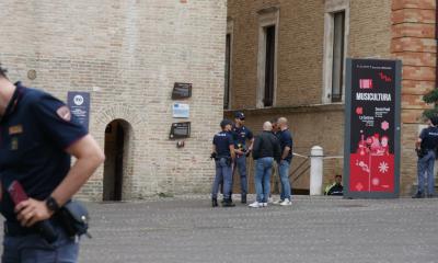 Gli agenti della Polizia