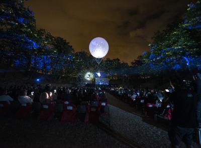 Urbs Salvia si illumina: la Light Art di Javier Riera conquista l'Anfiteatro Romano