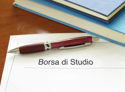 Borse di studio 2025: la BCC di Recanati e Colmurano premia il merito scolastico e accademico