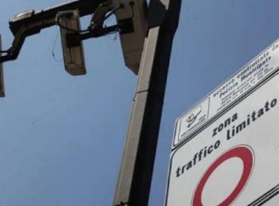 Recanati, al via la sperimentazione dei nuovi orari di ZTL