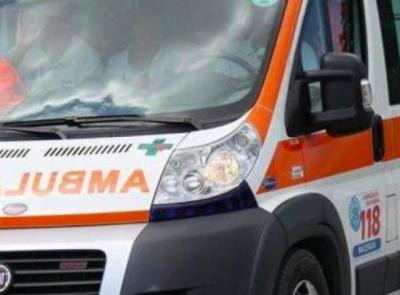 Tragico incidente, scooter contro furgone: muore 57enne di Morrovalle