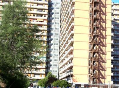 Hotel House: "Criminalità ridotta ma resta allarme degrado". Il Comune chiede aiuto agli Enti sovraordinati