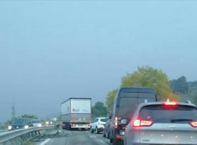Doppio incidente in superstrada tra Morrovalle e Corridonia: traffico paralizzato e cinque feriti Doppio incidente in superstrada tra Morrovalle e Corridonia: traffico paralizzato e cinque feriti