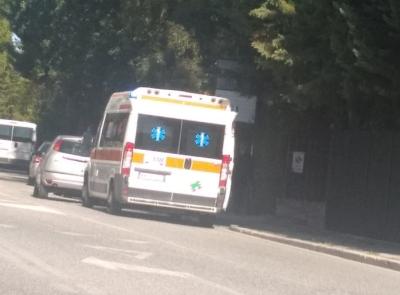 Corridonia, donna investita da un'auto: trasportata in ospedale per accertamenti