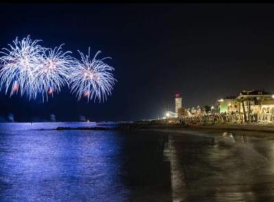 Porto Recanati e il rebus fuochi d'artificio, c'è un terzo tentativo: svelata la nuova data