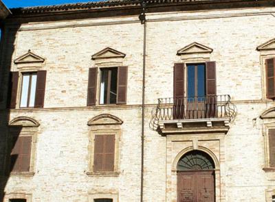 Morrovalle, Palazzo Vicoli arrivano i fondi: contributo da 4 milioni per la ristrutturazione