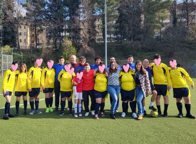 Tutti in campo contro le discriminazioni, successo per la partita "Un calcio allo stigma"