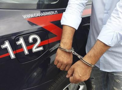 Macerata, quattro arresti in pochi giorni: due ultrasessantenni in carcere per violenza sessuale