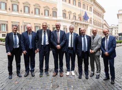 Tagli agli Atenei - I rettori di Marche, Abruzzo e Umbria uniti: "Si minaccia il futuro"