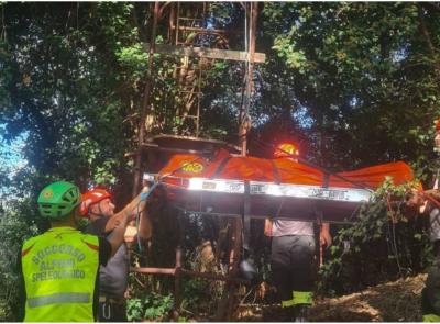 Accusa un malore su un'altana: complesso intervento di soccorso per un cacciatore