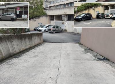 Parcheggio selvaggio all'ospedale di Macerata: ambulanze "costrette" allo slalom tra le auto (FOTO)