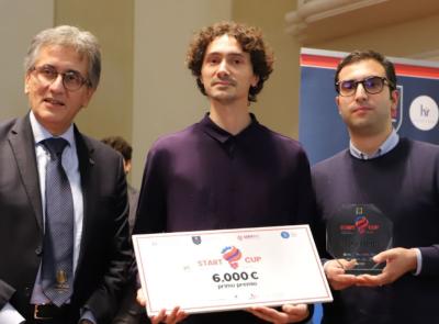 Una microfibra sostenibile grazie alle alghe: il progetto dei ricercatori Unicam vince premio da 6mila euro