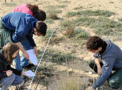 Unicam, escursione didattica nell'area floristica regionale “Tre Case”